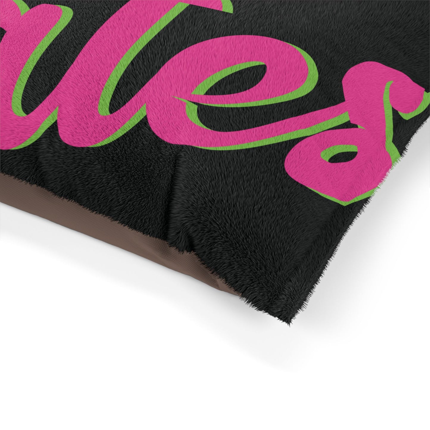 Pet Bed | for Dogs, Cats and all beloved Pets | Black & Fuchsia RevelMates Design