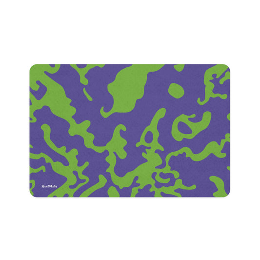 Camuflaje Lavanda y Verde | Tapete para comida para mascotas (12"x18") | para perros, gatos y todas las mascotas queridas